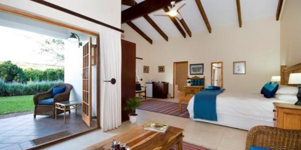 Lupus Den Country House B&B Sunland 외부 사진
