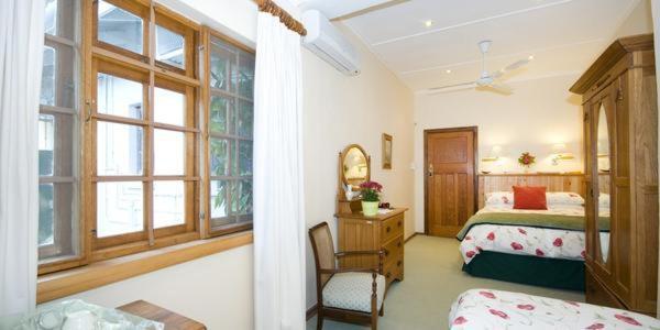 Lupus Den Country House B&B Sunland 외부 사진