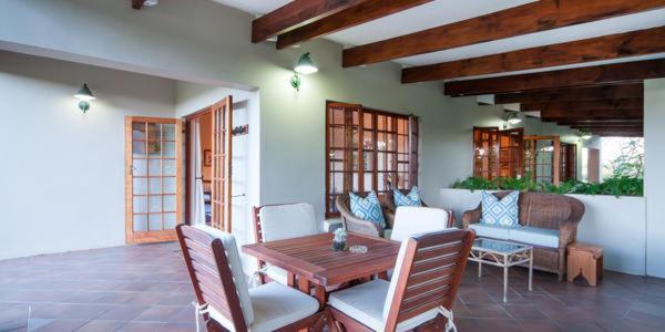 Lupus Den Country House B&B Sunland 외부 사진
