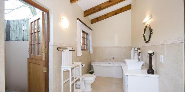 Lupus Den Country House B&B Sunland 외부 사진