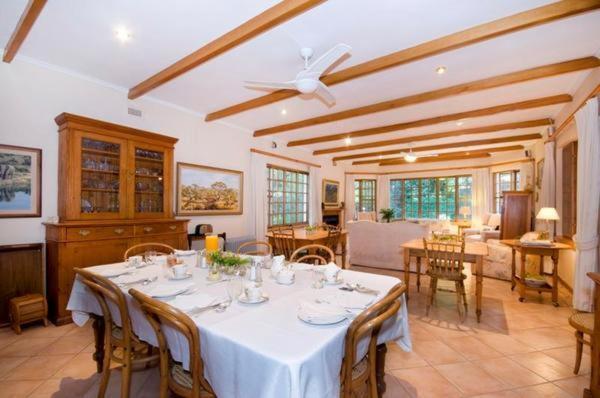 Lupus Den Country House B&B Sunland 외부 사진