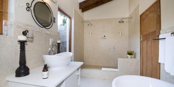 Lupus Den Country House B&B Sunland 외부 사진